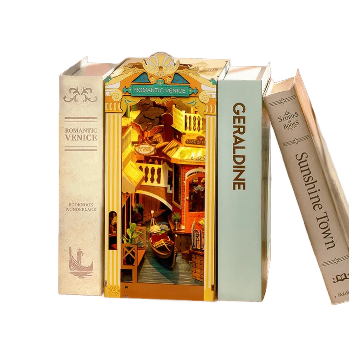 Rolife Romantic Venice DIY Book Nook Kit TGB08